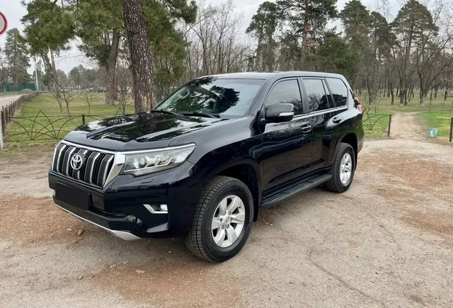 Продажа Toyota Land Cruiser Prado 2019 года - Авто в Махачкала
