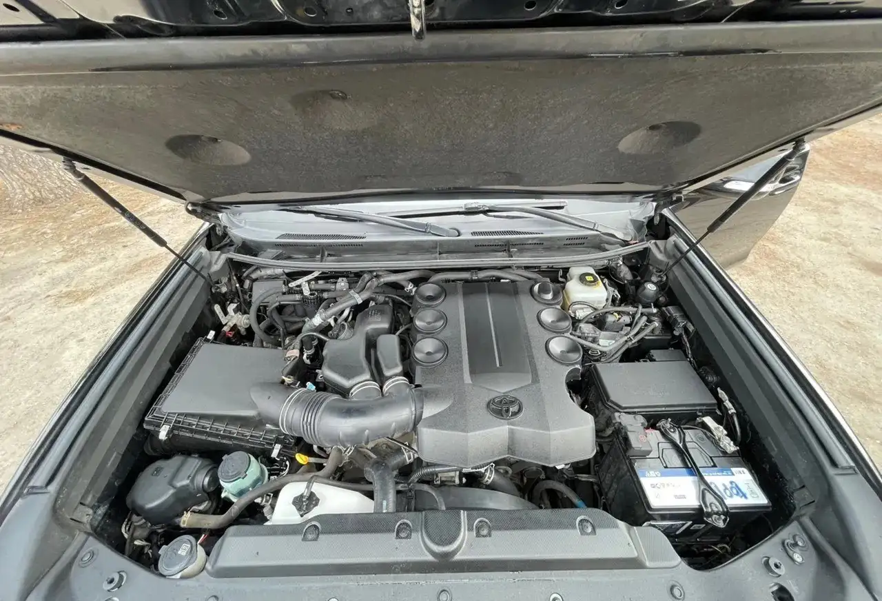 Продажа Toyota Land Cruiser Prado 2019 года - Внедорожник (Авто) в Махачкала