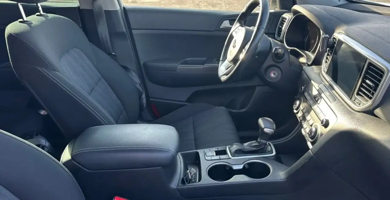 Kia Sportage 2021, бензин 1.6 л, автомат - Кроссовер (Авто) в Махачкала