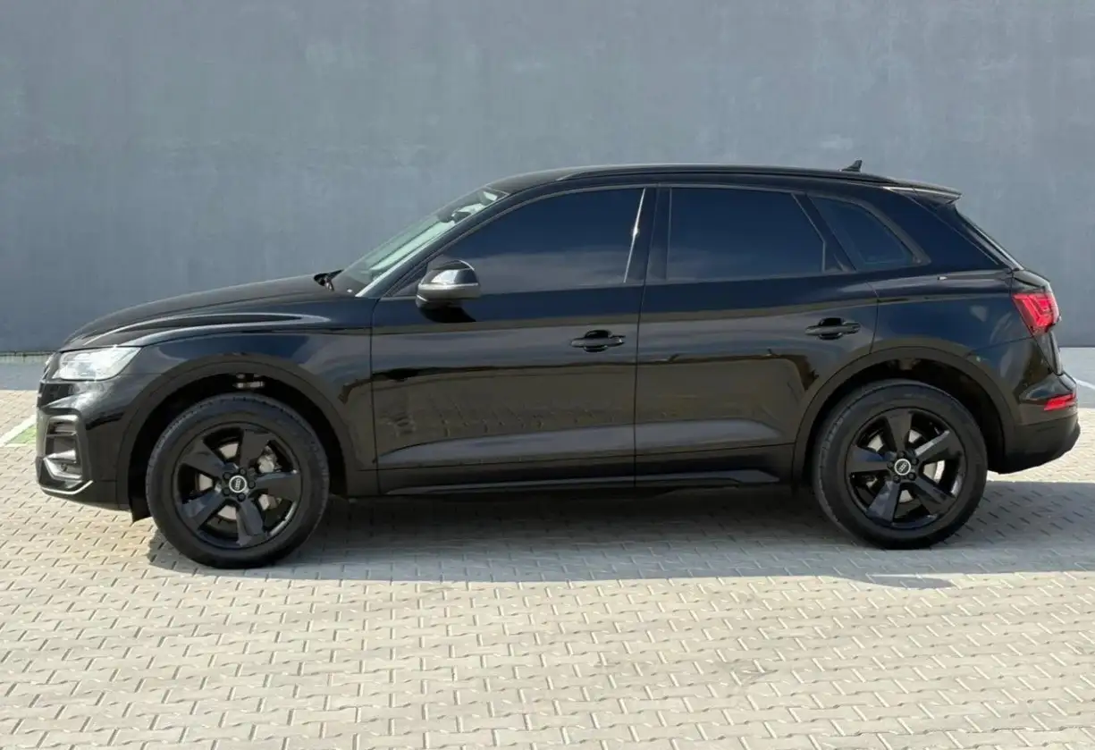 Audi Q5 2021 - Внедорожники (Авто) в Махачкала