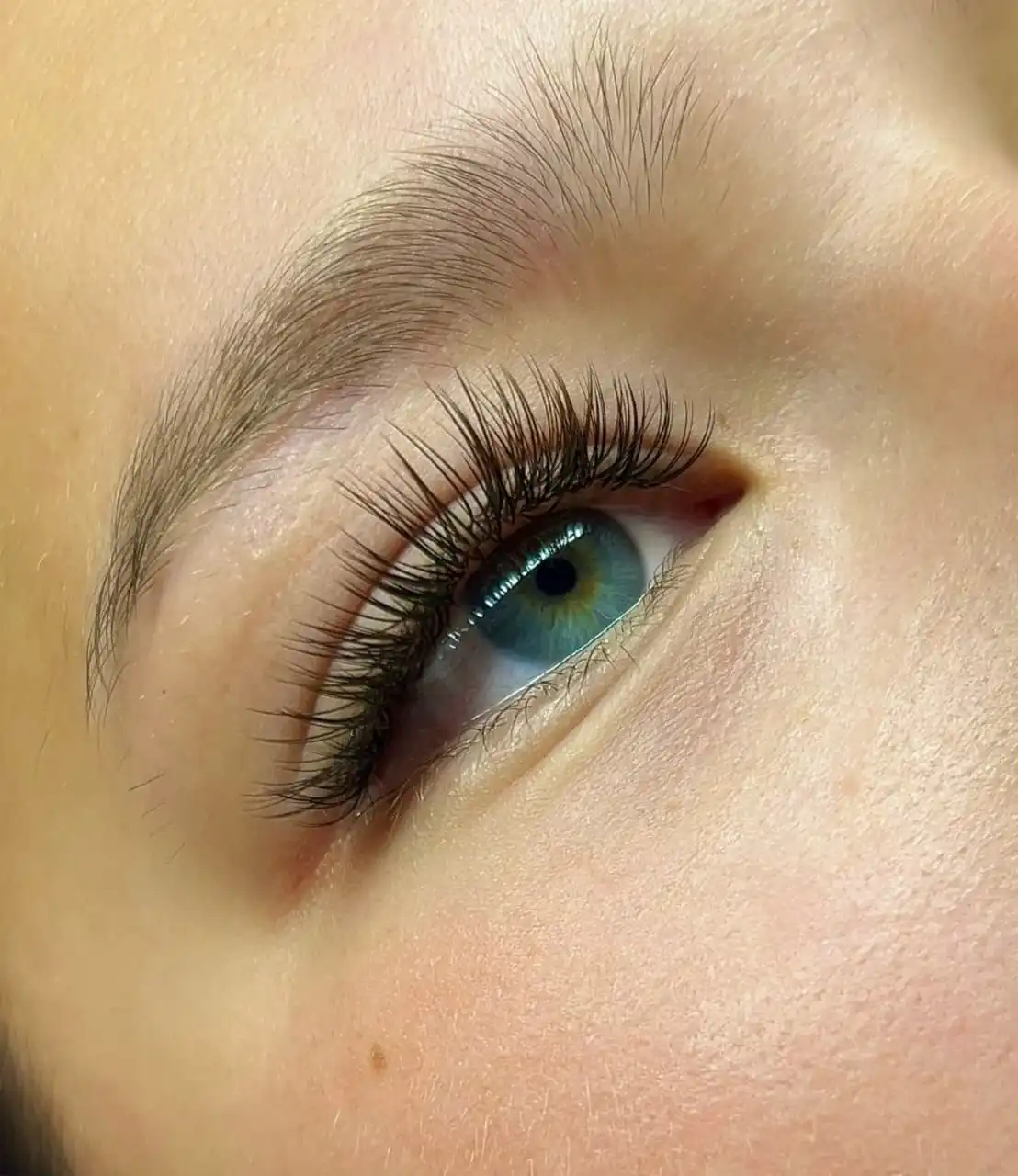 Новая LED-технология наращивания ресниц - Наращивание ресниц (Красота и здоровье) в Томск