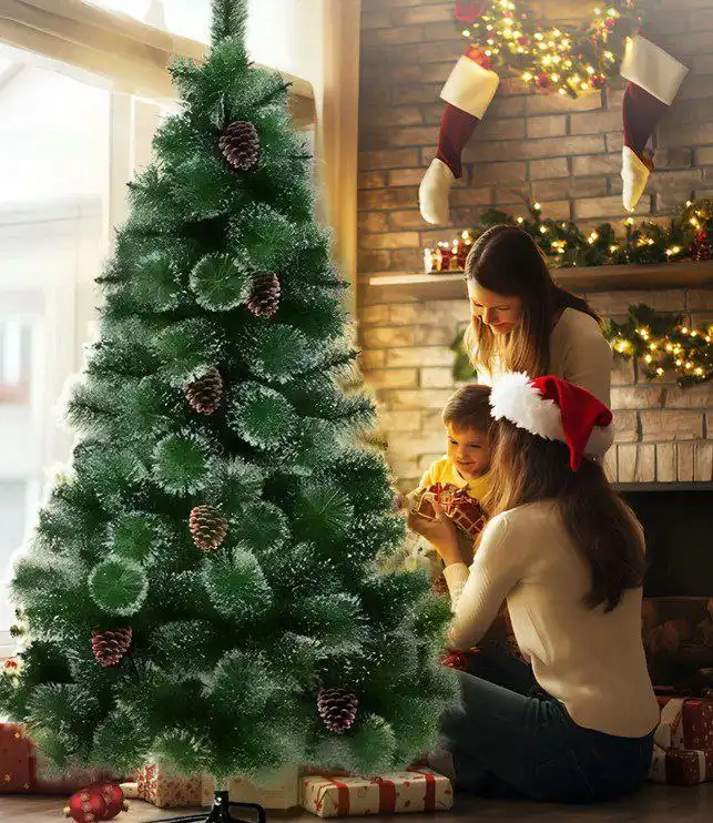 Ель/Сосна "Пушистая" с шишками и эффектом инея