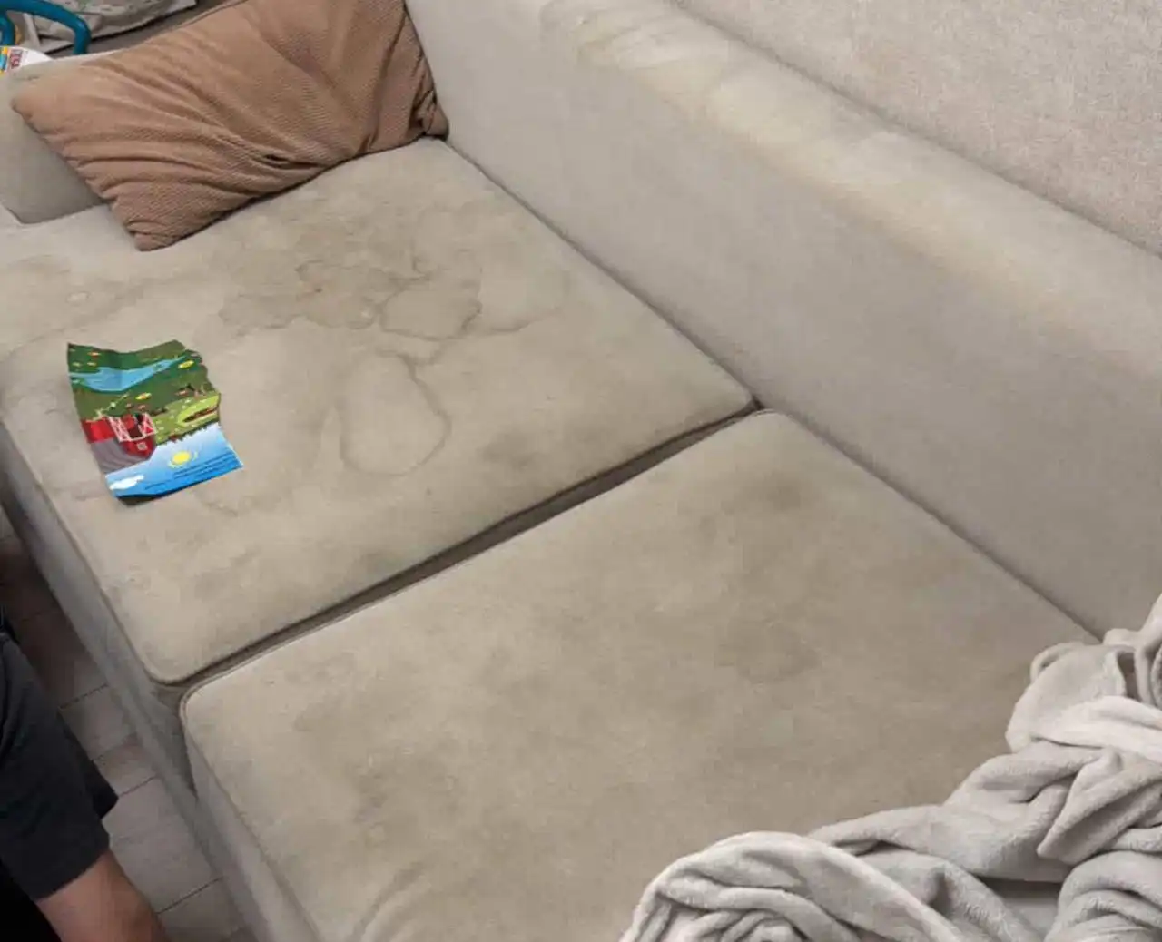 Химчистка мебели по авторской технологии