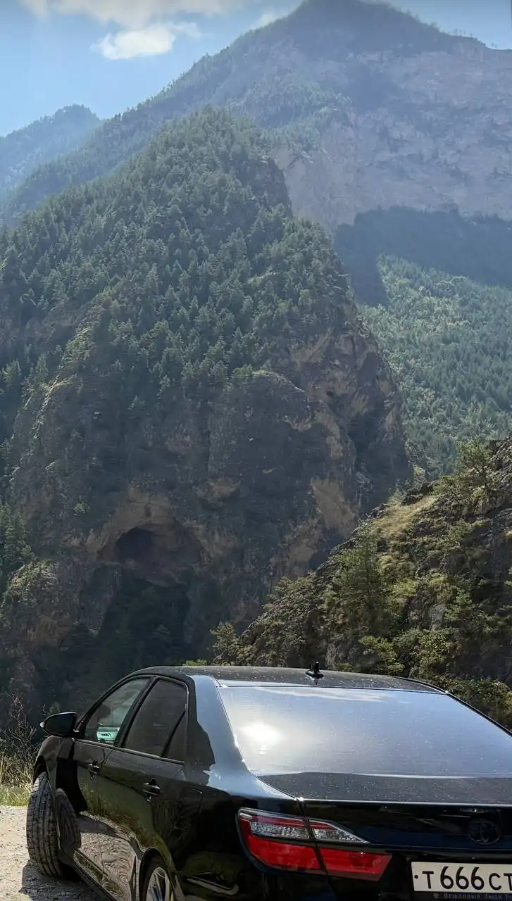 Toyota Camry 2.5 2015 года в отличном состоянии