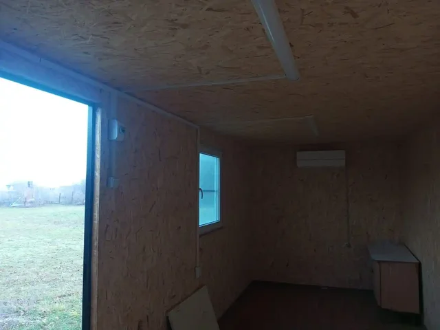 Продажа вагончика 9 метров - Инструменты в Ростов-на-Дону