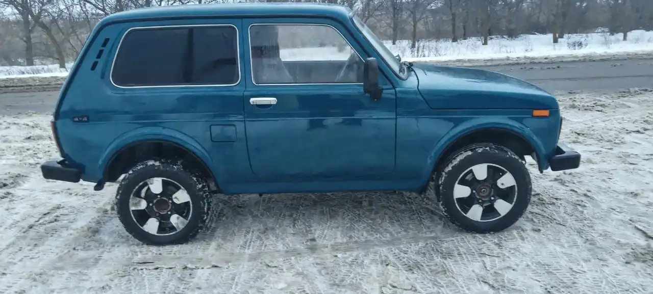 Продам Ниву 2004 года