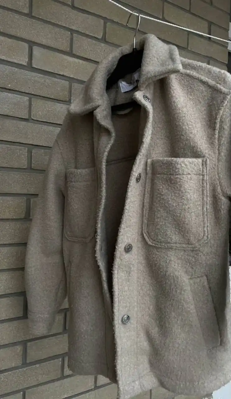 Женское пальто в хорошем состоянии - Верхняя одежда (Одежда) в Ростов-на-Дону