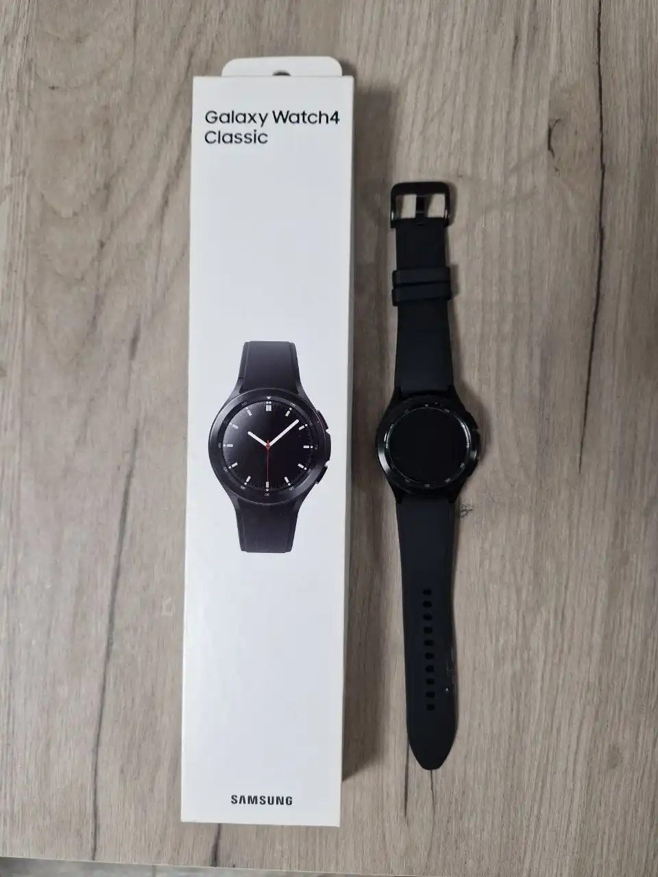 Samsung Galaxy Watch 4 Classic 42mm с защитным стеклом - Смарт-часы (Электроника) в Ростов-на-Дону