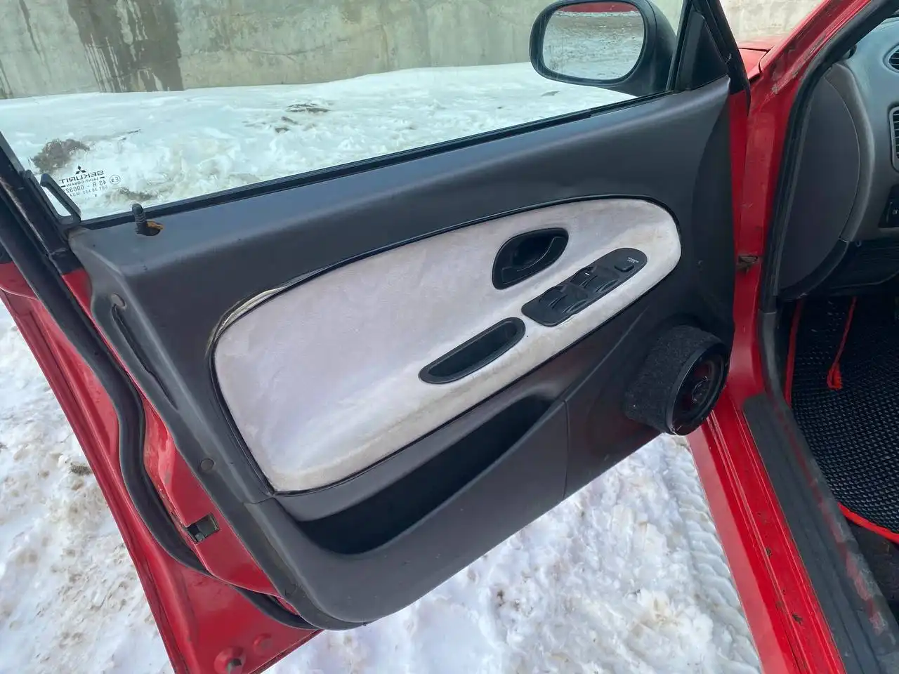 Mitsubishi Carisma 1997 г.в. 1.6 АКПП - Легковые автомобили (Авто) в Ростов-на-Дону