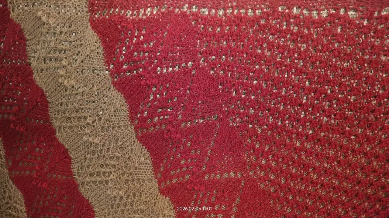 Новенькая ажурная красавица готовится к продаже - Барахолка в Ростов-на-Дону