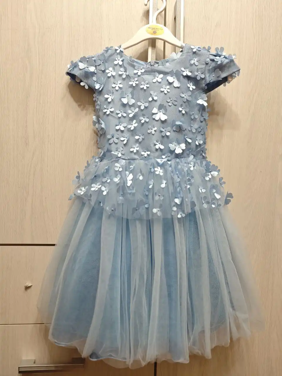 Платье нарядное для ребенка