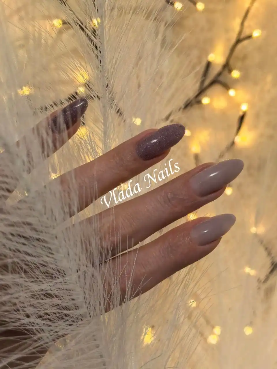 Запись на маникюр с укреплением и покрытием