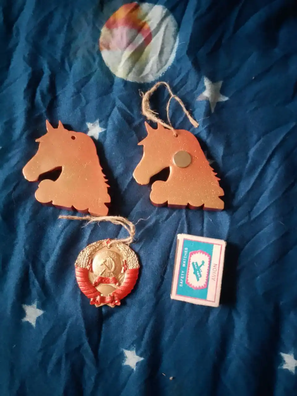 Продажа сувенирных гипсовых бюстов известных личностей