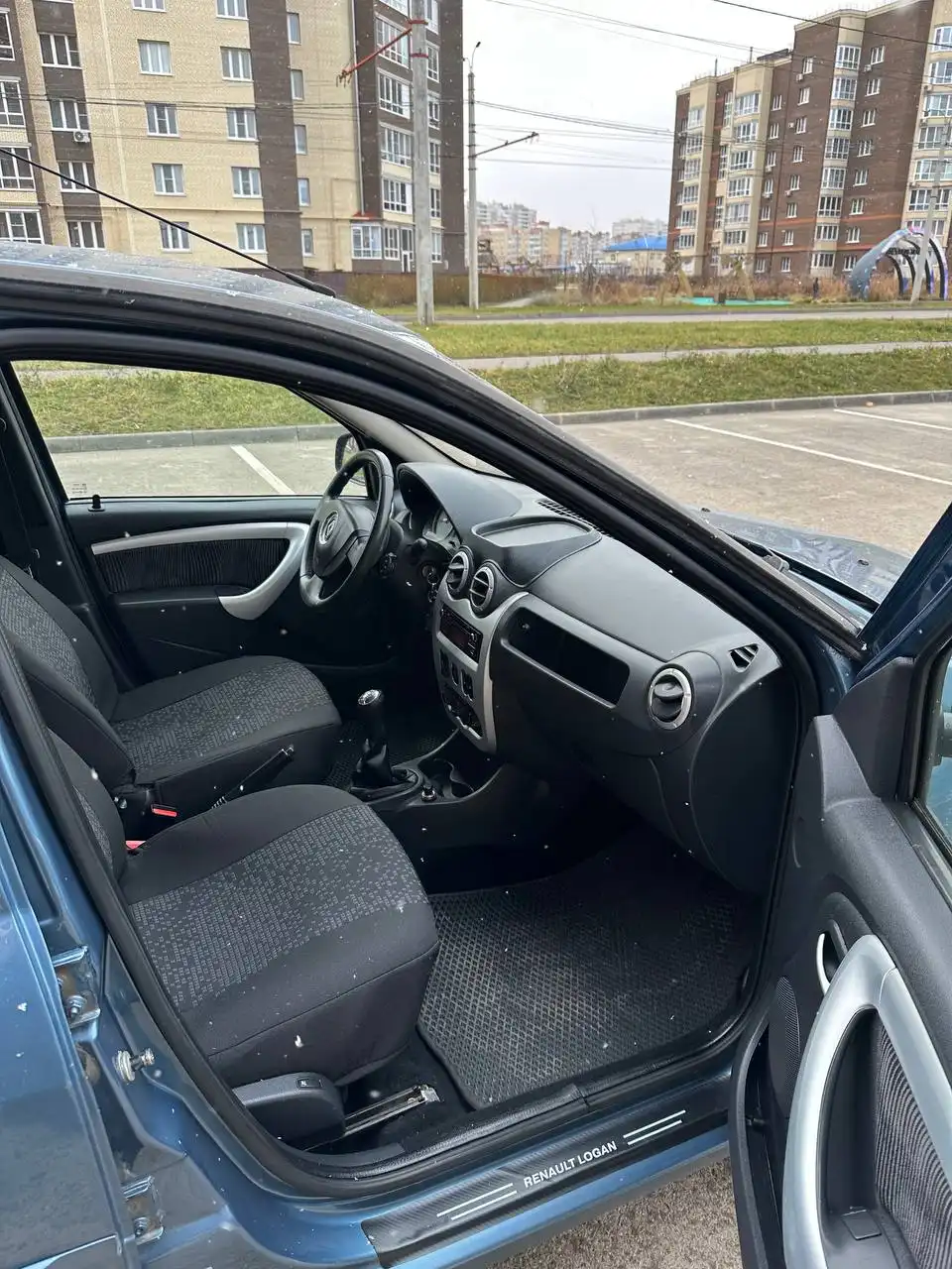 Продажа Рено Логан в отличном состоянии