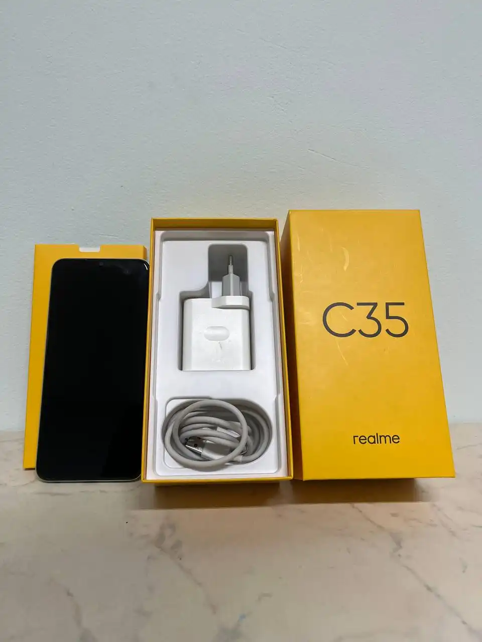 Продам телефон Realme C35 128 ГБ