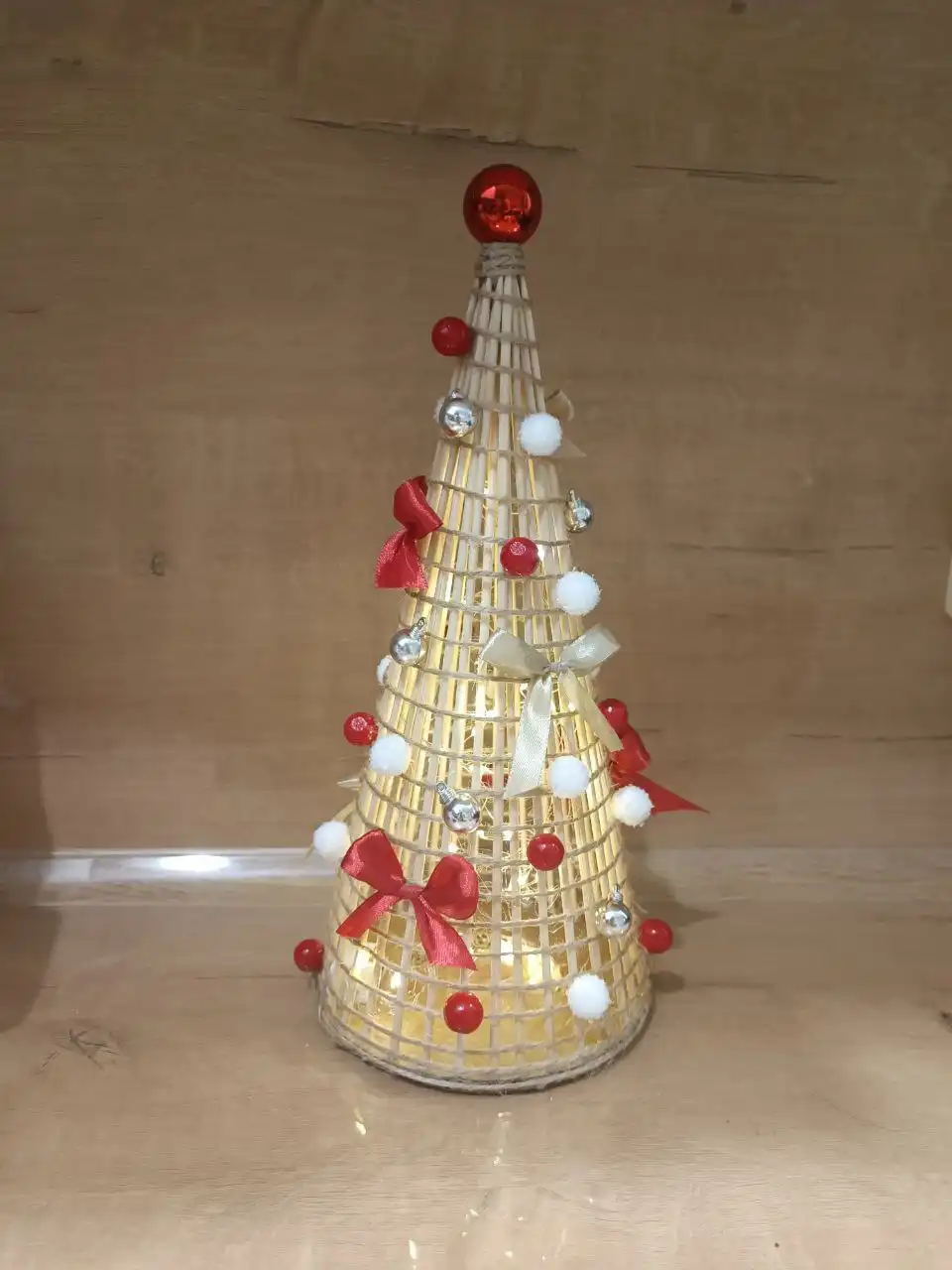 Новогодние венки, подсвечники, ёлки ручной работы