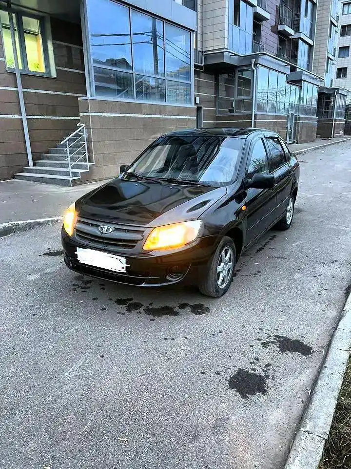 Продажа ВАЗ (LADA) Granta 2013 года
