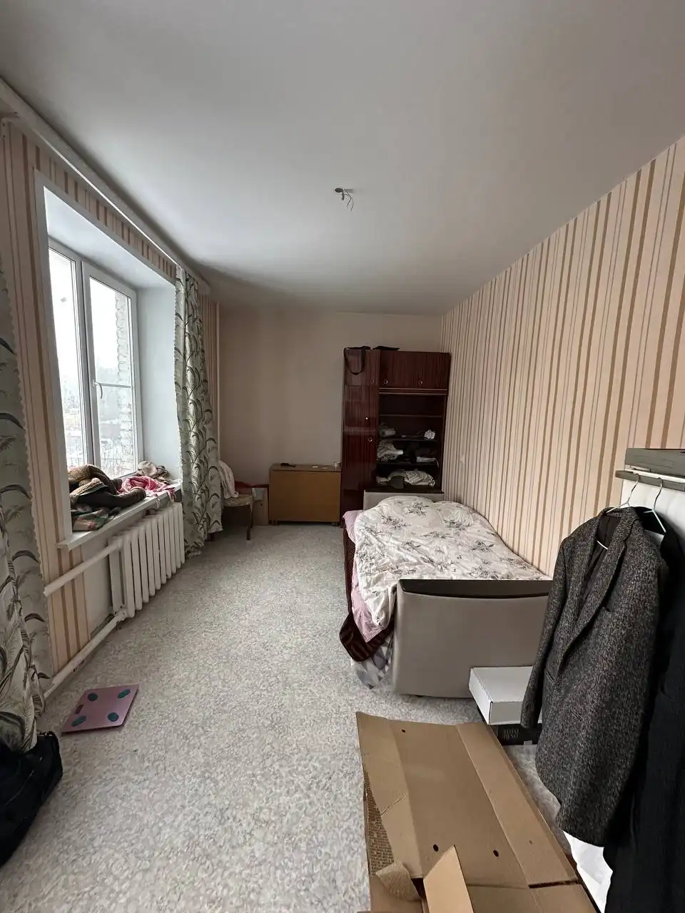 Продажа квартиры 16.2 кв.м на Урукова 12 сзр