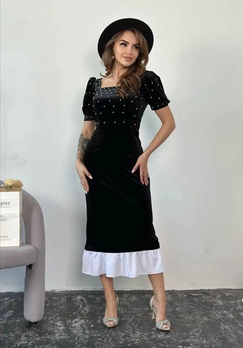 Платье королевский бархат