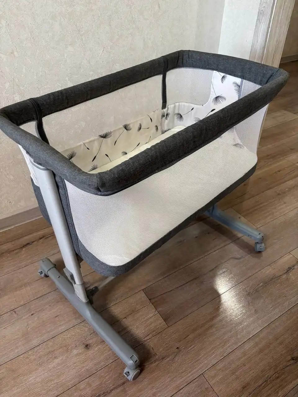 Продам автолюльку и колыбель для детей