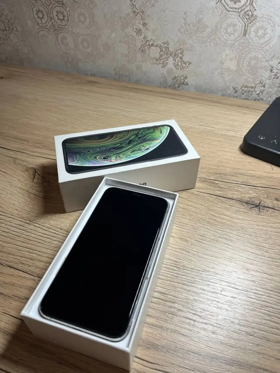 Продам iPhone Xs 64 и Mi Pad 5 128