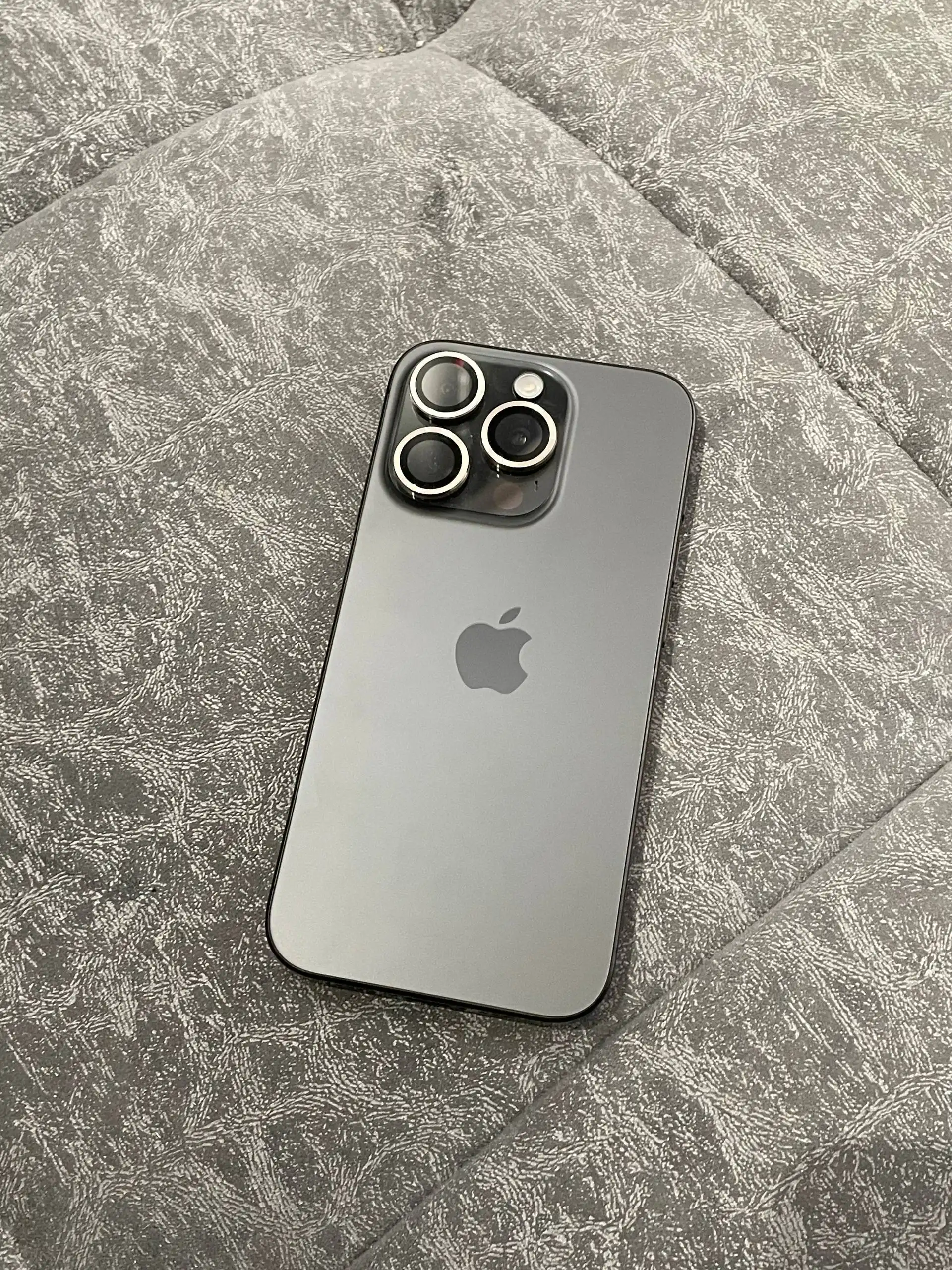 iPhone 15 Pro 128 ГБ черный