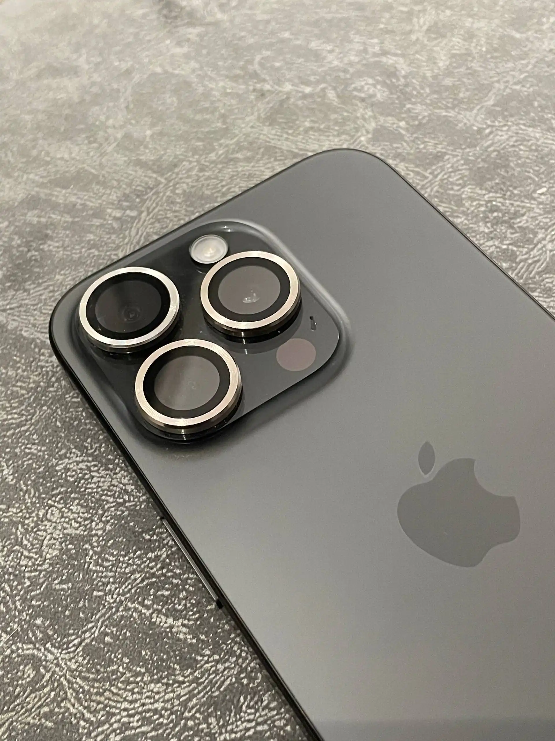 iPhone 15 Pro 128 ГБ черный