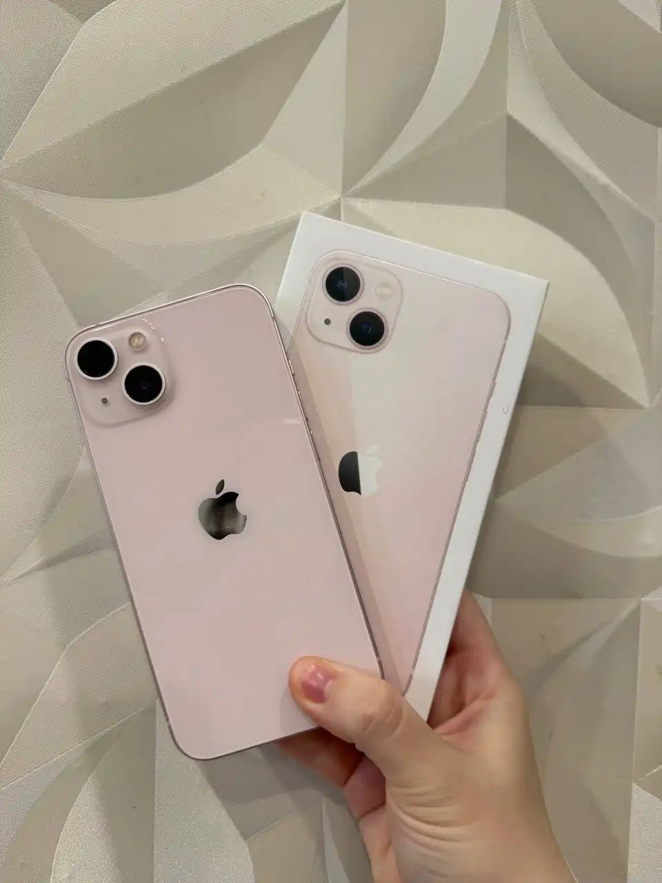 Продам iPhone 13 128 Гб - Смартфоны (Электроника) в Чебоксары