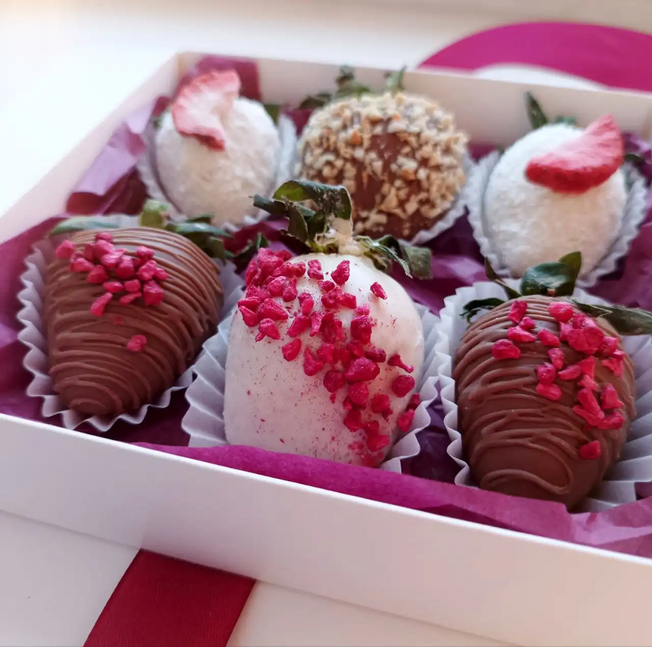 Клубника в шоколаде ко Дню Влюбленных - Продукты питания (Барахолка) в Чебоксары
