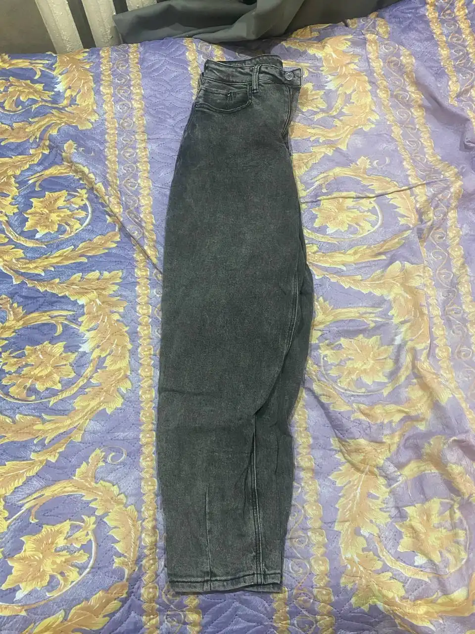 Продам джинсы размер 28 - Джинсы (Одежда) в Чебоксары