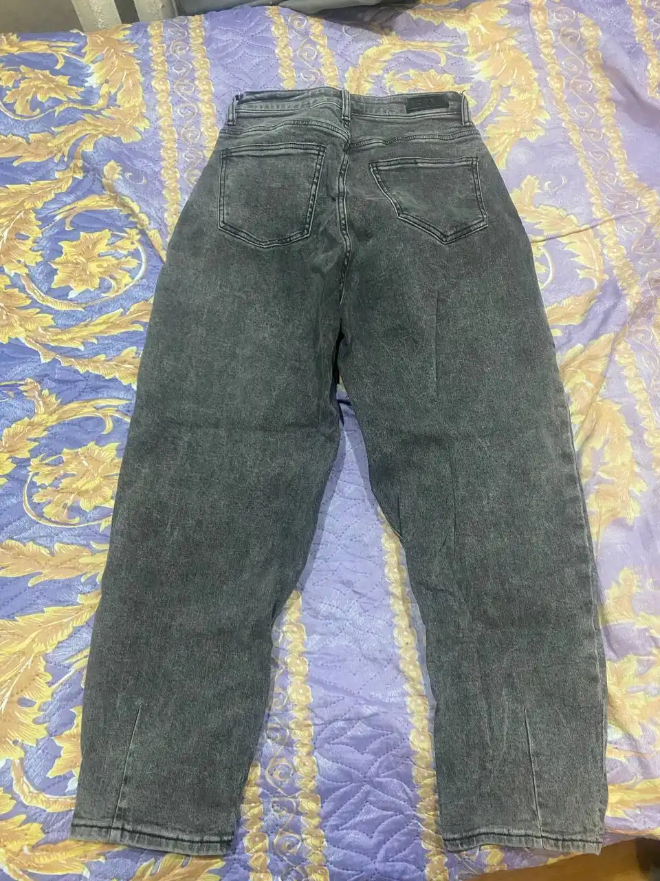 Продам джинсы размер 28 - Джинсы (Одежда) в Чебоксары