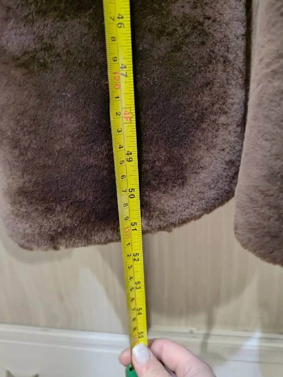 Продажа шубы из натурального мутона - Верхняя одежда (Одежда) в Чебоксары