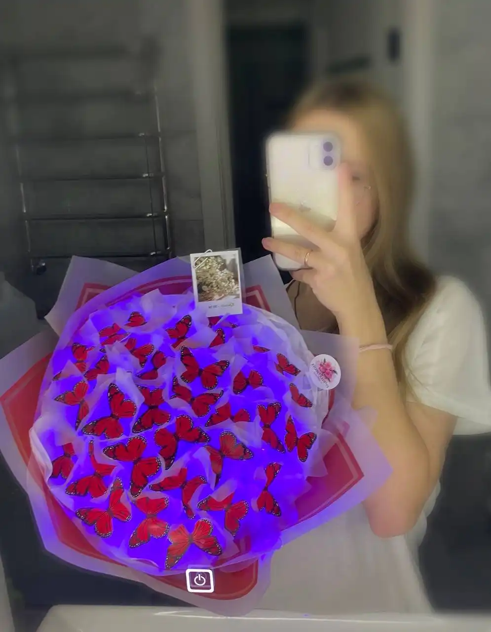 Светящийся букет из бабочек к 14 февраля - Подарки (Барахолка) в Чебоксары