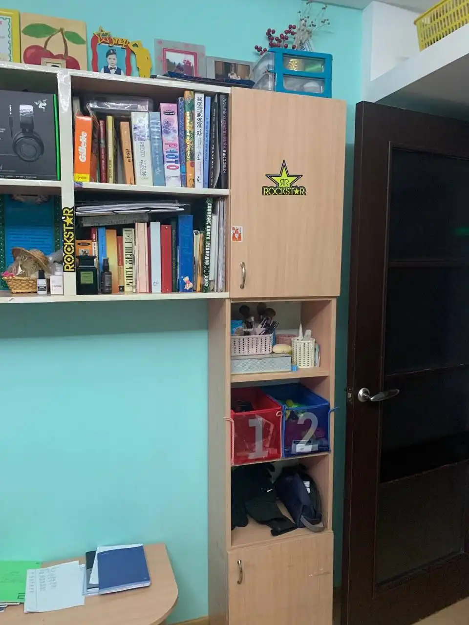 Продажа полок и стола - Барахолка в Чебоксары