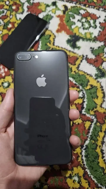 Айфон 8 плюс в идеальном состоянии - Планшеты и телефоны в Чебоксары