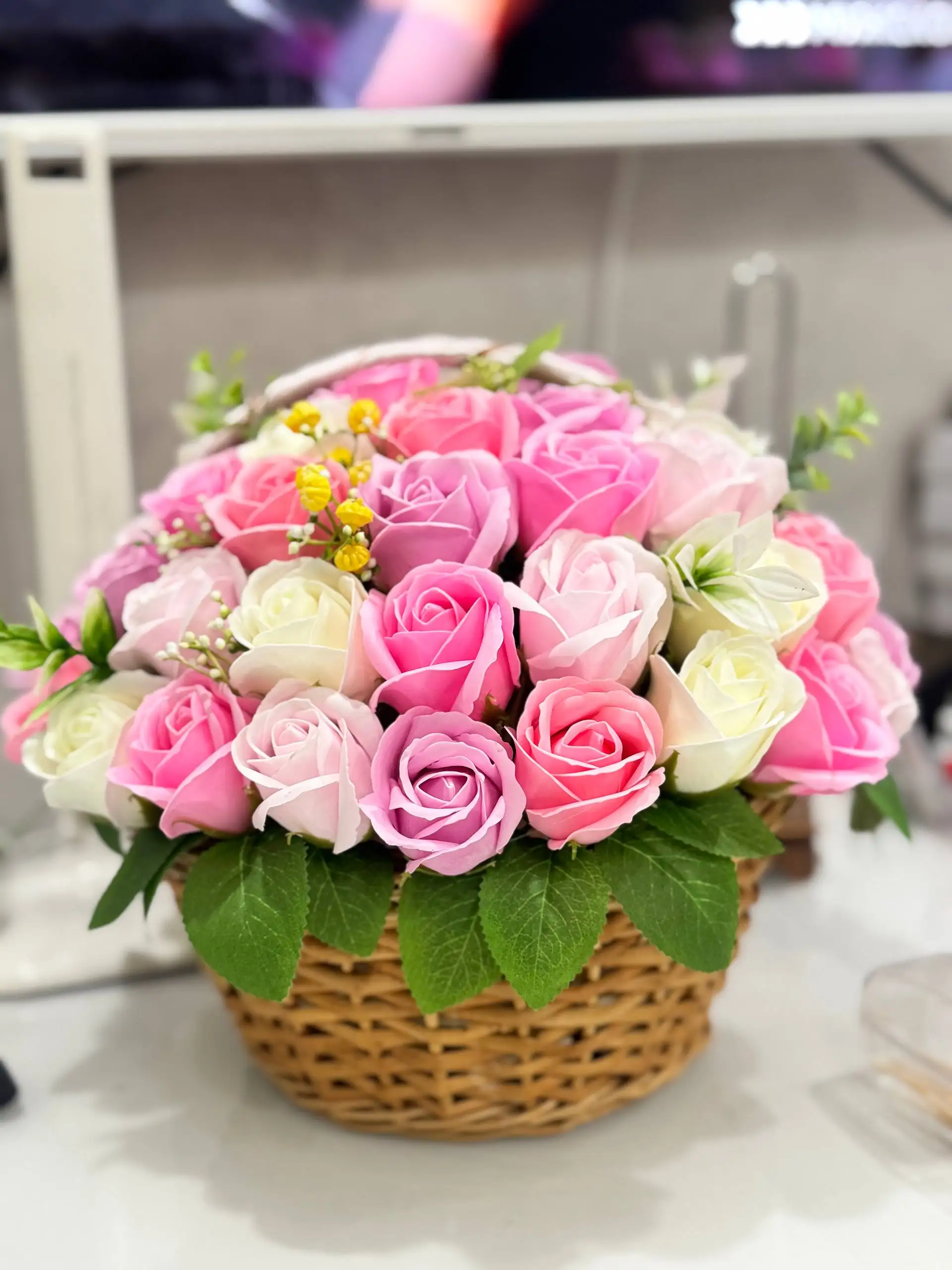 Букеты из мыльных роз и наборы из киндеров к 8 Марта - Подарки (Барахолка) в Чебоксары