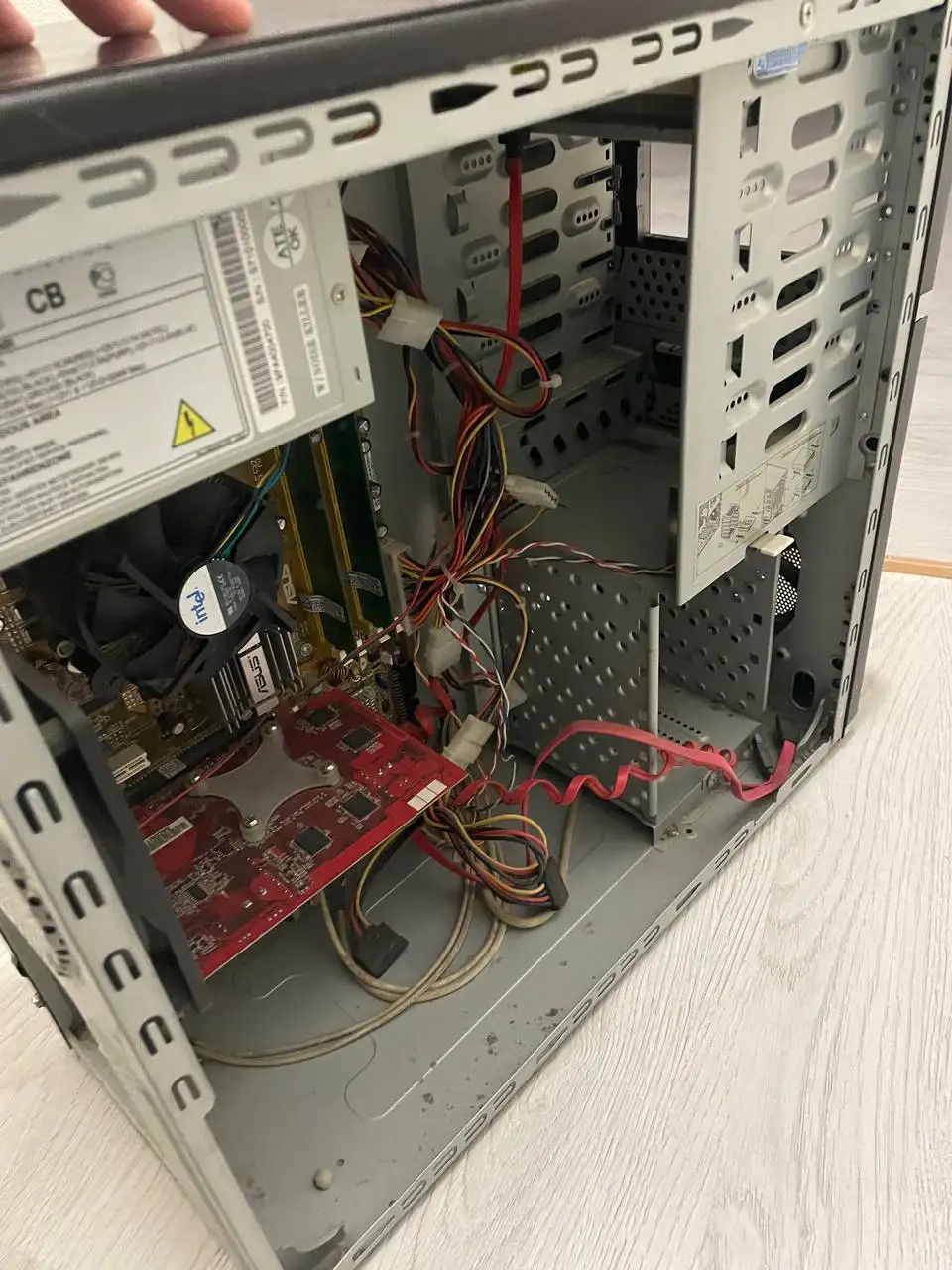 Продам старенький компьютер - Компьютеры (Электроника) в Чебоксары