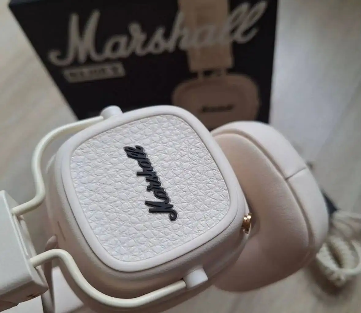 Наушники Marshall Major 5 бежевые и черные новые - Наушники (Электроника) в Чебоксары