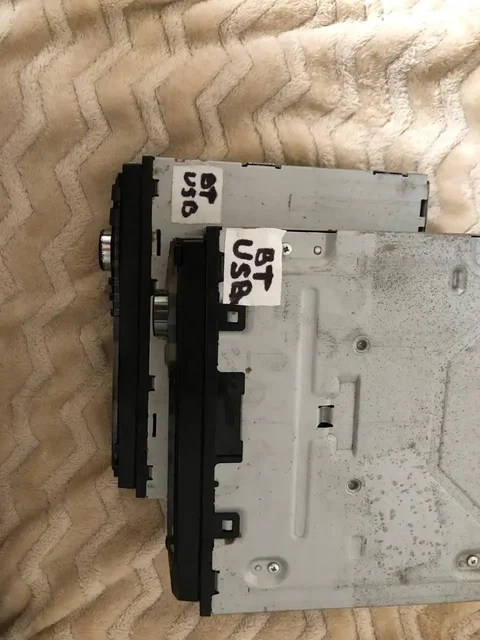 Автомагнитолы Pioneer DEH 1420UB и DEH 2200UB - Телефоны и аксессуары в Чебоксары