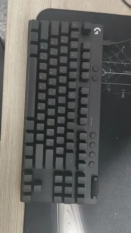 Клавиатура Новая самая топовая на данный момент - Компьютерные комплектующие в Чебоксары