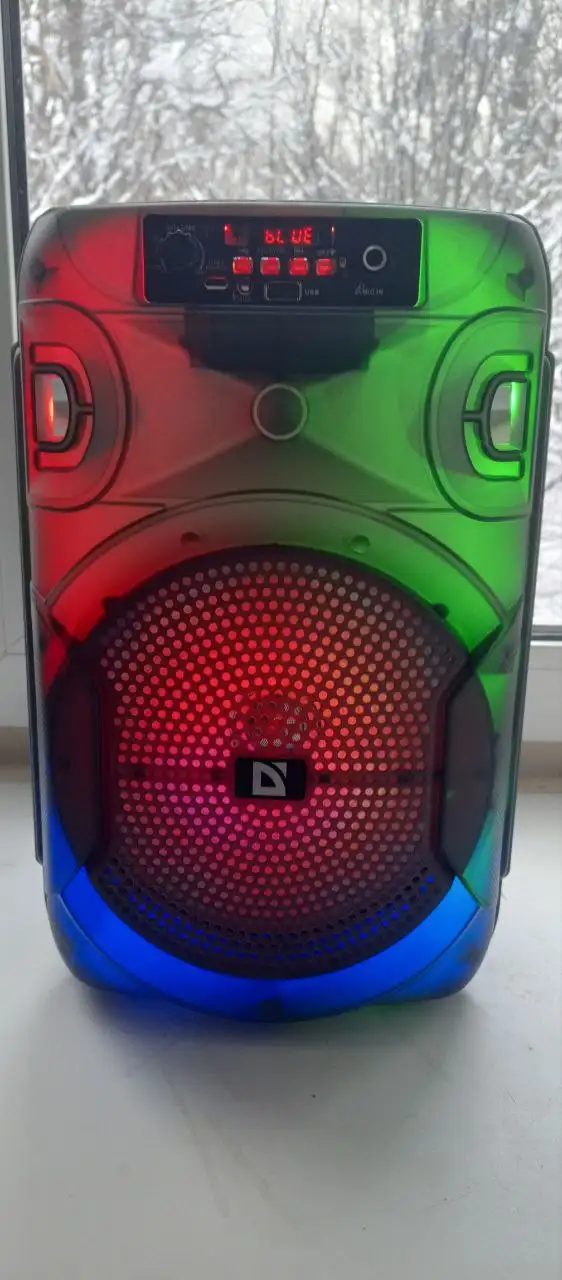 Наушники в идеальном состоянии - Аудиотехника (Электроника) в Чебоксары