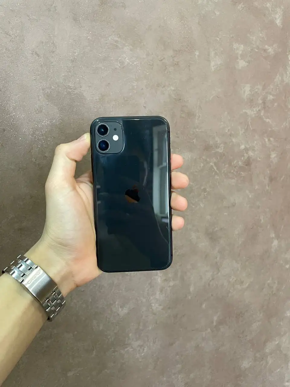 Продажа iPhone 11 128 ГБ черный - Смартфоны (Электроника) в Чебоксары