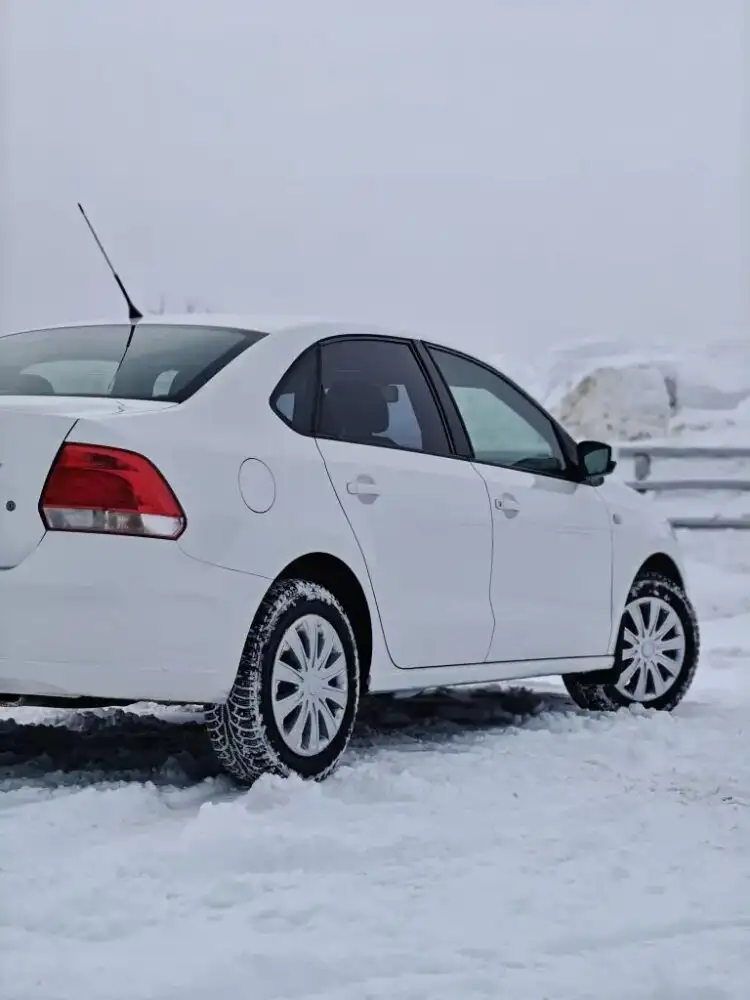 Volkswagen Polo 2012 в отличном состоянии - Легковые автомобили (Авто) в Канаш