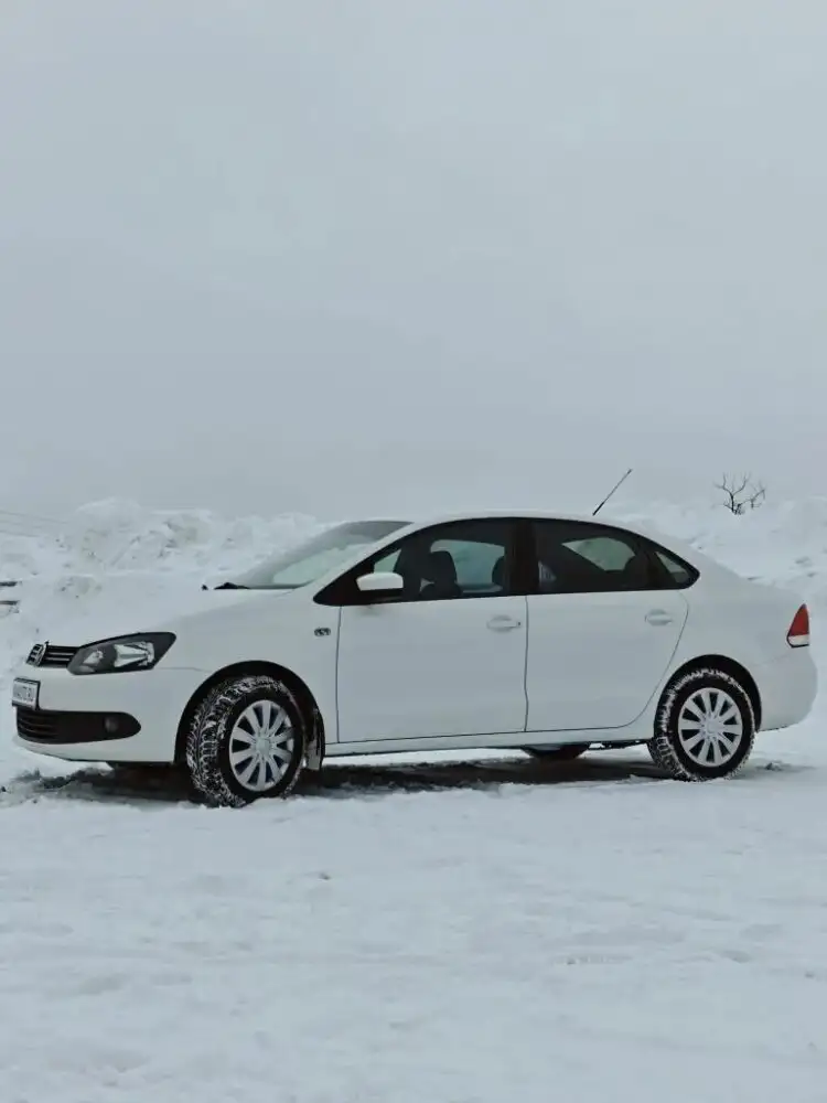 Volkswagen Polo 2012 в отличном состоянии - Легковые автомобили (Авто) в Канаш