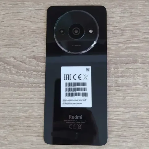 Смартфон Xiaomi Redmi A3x в идеальном состоянии - Сетевое оборудование в Чебоксары