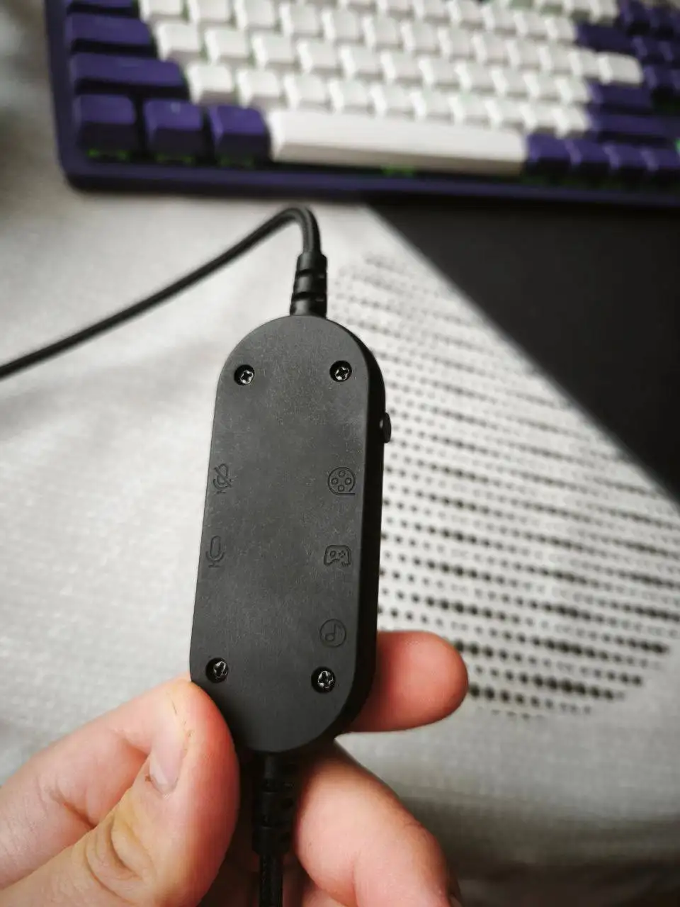 Продажа наушников - Электроника в Чебоксары