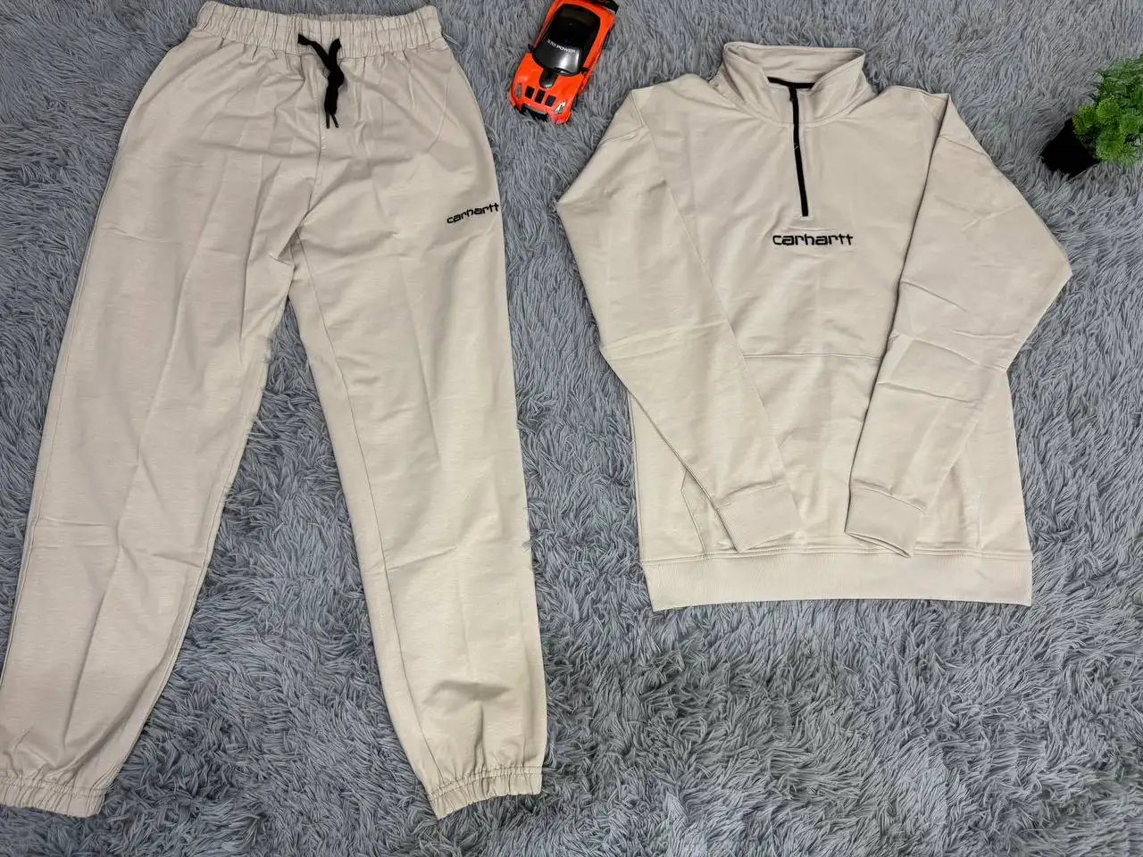 Новые вещи с бирками на весну: куртки, жилетки, спортивные костюмы - Одежда (Барахолка) в Чебоксары