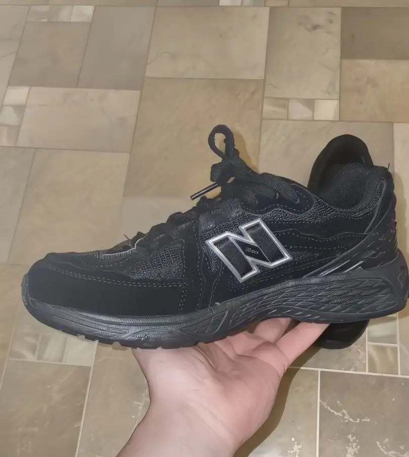 Куплю/продам/обменяю обувь 42 размера в отличном состоянии - Обувь (Одежда) в Чебоксары