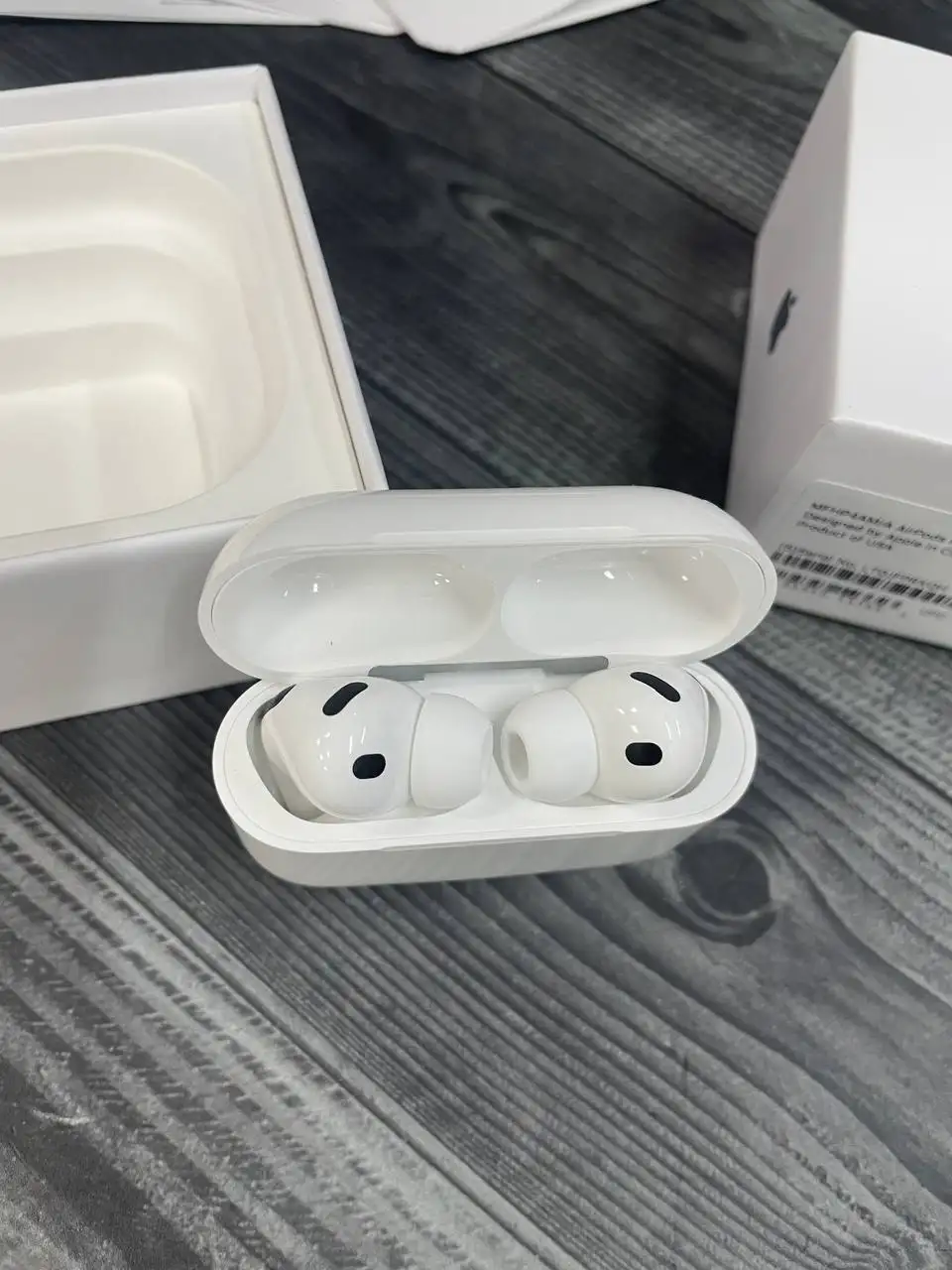 Продажа наушников AirPods Pro 3 с шумоподавлением - Наушники (Электроника) в Чебоксары