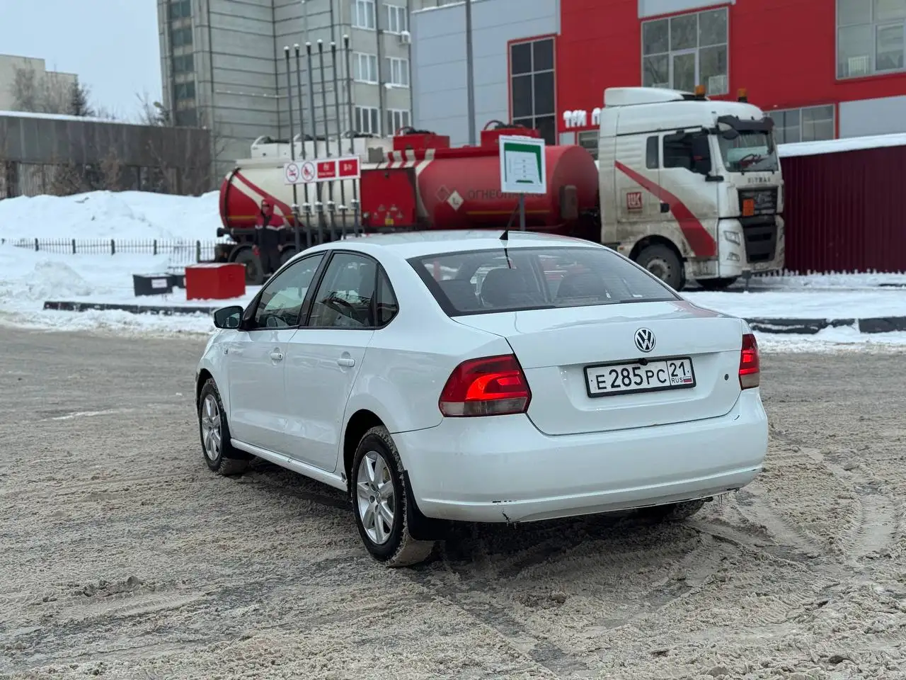 Продам Volkswagen Polo 2015 г.в. в максимальной комплектации - Легковые автомобили (Авто) в Чебоксары